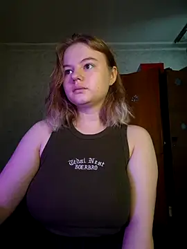 SlipperSherry online show from 11/15/25, 02:53