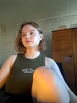 SlipperSherry online show from 01/16/26, 04:49