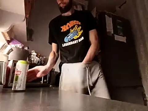 Snapshot of Donowan86 chatting on 03/03/26, 10:15 Donowan86 online show from 03/03/26, 10:15