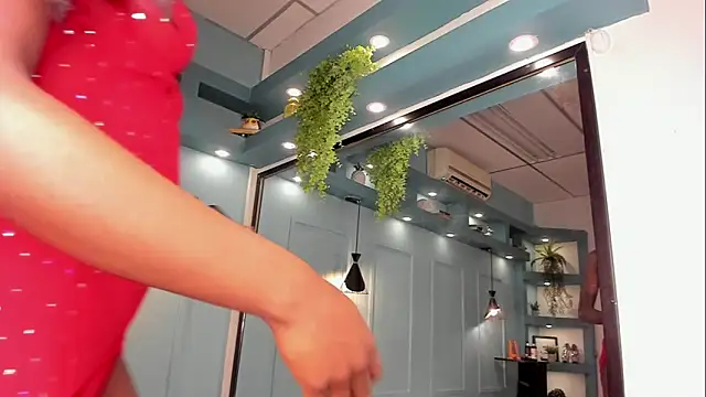 MichellePose online show from 12/17/25, 12:44