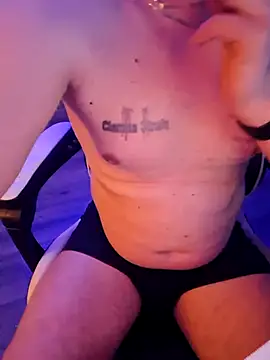 fuuck3dAss online show from 02/03/26, 11:32