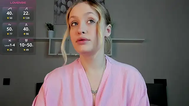 Julliakoill online show from 11/16/25, 06:52