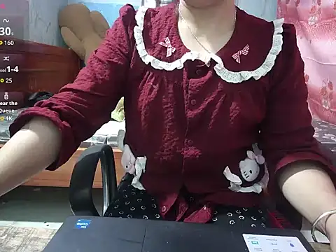 Xue weng online show from 02/23/26, 03:15