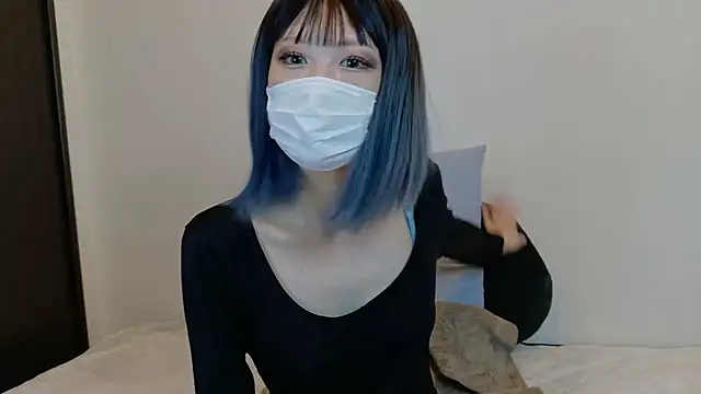 sarina at online show from 11/10/25, 04:22