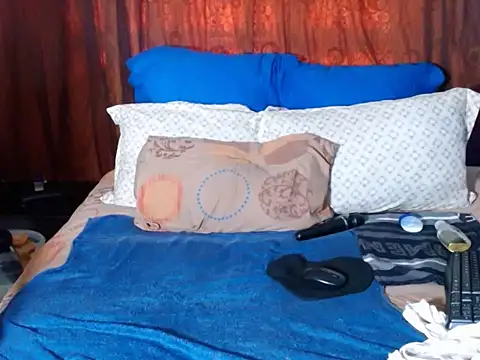 BOUNCINGASSX online show from 03/08/26, 12:31