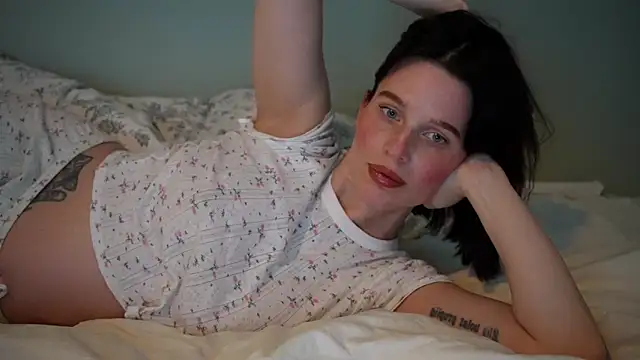 ellaa91 online show from 04/03/26, 04:49