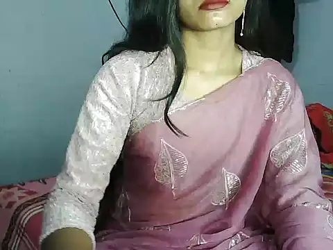 ROSE GOLDE online show from 01/06/26, 04:38