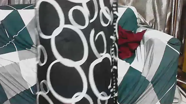 horny  couple  online show from 12/17/25, 05:30