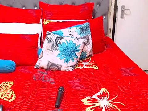 CouplesX96xx online show from 10/16/25, 10:00