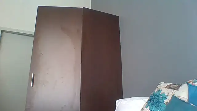 CouplesX96xx online show from 04/04/26, 08:56