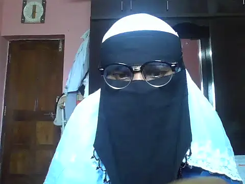 Snapshot of nasrin_katoon_7 chatting on 09/10/25, 09:20 nasrin katoon 7 online show from 09/10/25, 09:20