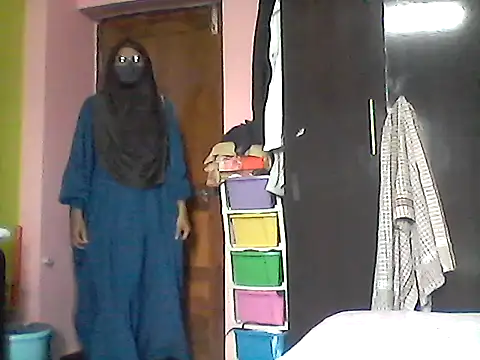 Snapshot of nasrin_katoon_7 chatting on 10/22/25, 09:31 nasrin katoon 7 online show from 10/22/25, 09:31