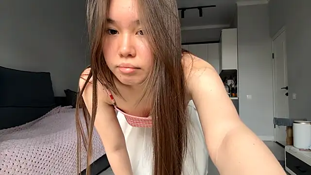 Wow Akemi online show from 09/23/25, 09:12