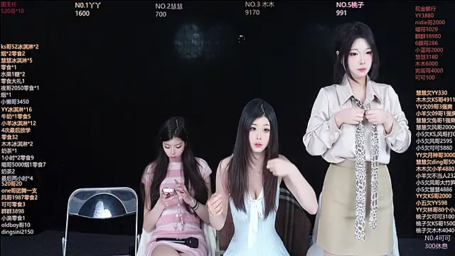 EYgirl222 online show from 02/03/26, 06:51