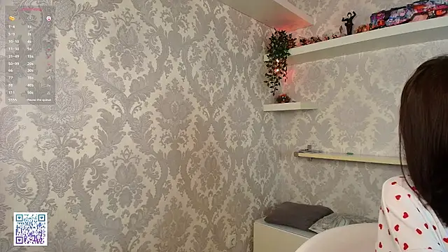 Snapshot of Fire_katie chatting on 11/14/25, 10:07 Fire katie online show from 11/14/25, 10:07