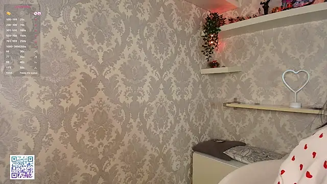 Snapshot of Fire_katie chatting on 11/25/25, 08:09 Fire katie online show from 11/25/25, 08:09