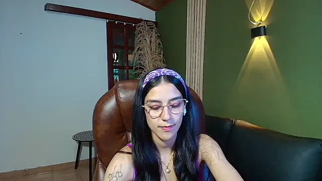 DanielaMonroe online show from 10/20/25, 08:42