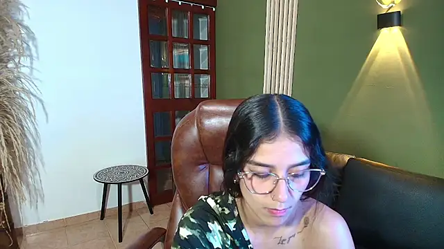 DanielaMonroe online show from 10/21/25, 08:42