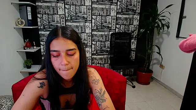 DanielaMonroe online show from 05/02/26, 12:26
