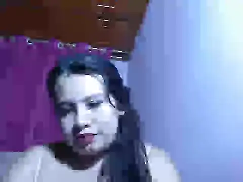 nina kisslove online show from 11/18/25, 08:35