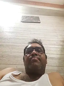 Hot-boy077 online show from 03/10/26, 03:17