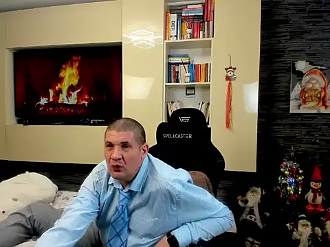 SpartacusDaddy48 online show from 02/25/26, 05:50