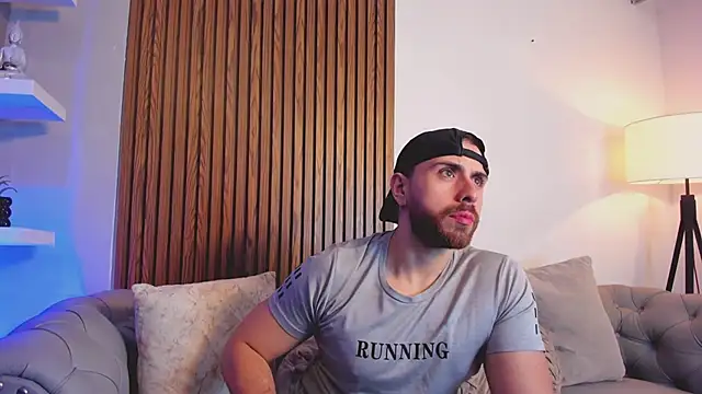 Maximo Wolff online show from 03/30/26, 01:17