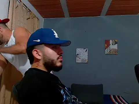 Snapshot of Ethan_Tomm chatting on 12/05/25, 12:08 Ethan Tomm online show from 12/05/25, 12:08