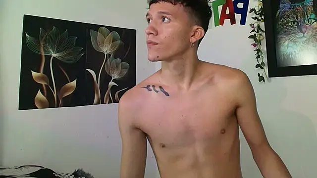 Patrick phoenix online show from 10/06/25, 04:32