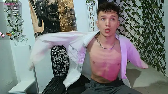 Patrick phoenix online show from 11/12/25, 04:57