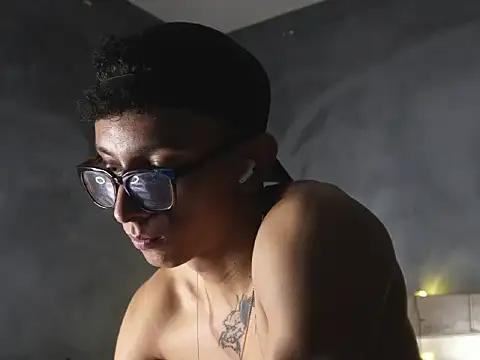 Vbenz28 online show from 02/07/26, 01:15