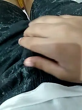 young18indian online show from 04/04/26, 08:12