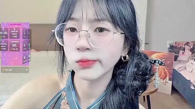 nini a online show from 02/02/26, 10:36