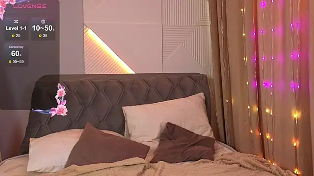 Misa Perfect online show from 09/12/25, 12:16