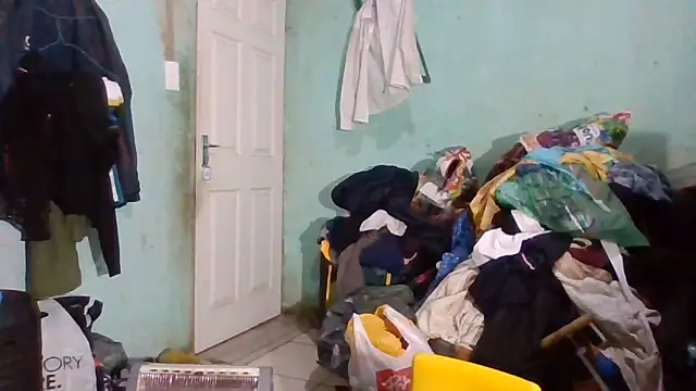 Nicky52 online show from 09/29/25, 05:07