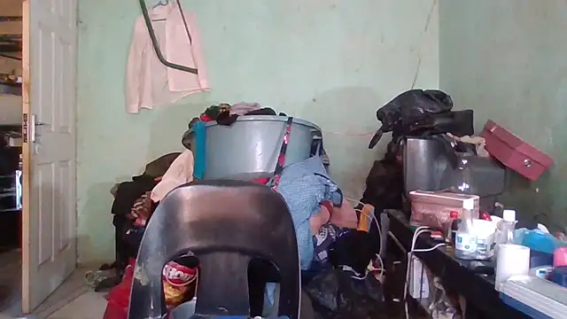 Nicky52 online show from 12/05/25, 08:23