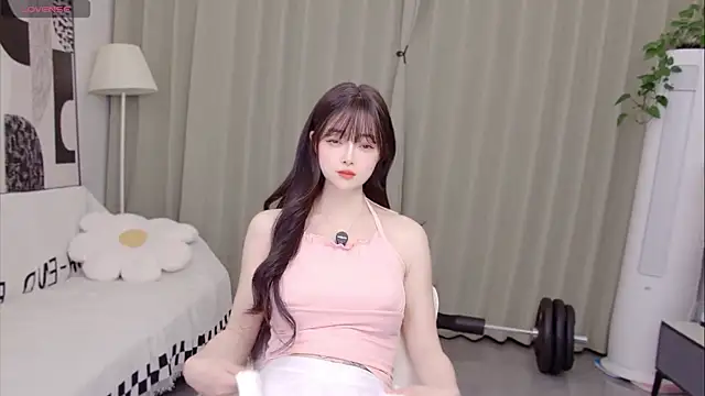 uikyy1 online show from 05/17/26, 01:40