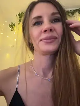 LucieMack online show from 02/27/26, 05:13