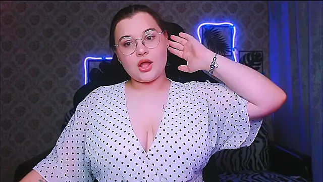 InLoveWithLife26 online show from 01/13/26, 05:51