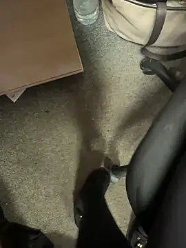 HiddenHoneyLDN online show from 02/10/26, 02:43