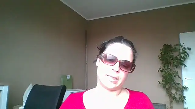 ITALIANASISIXX online show from 02/19/26, 01:29