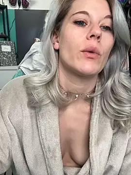 TheRealJessyLey online show from 05/22/26, 07:59