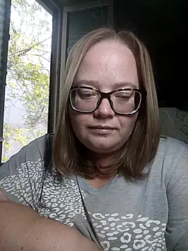 LillyWilly online show from 10/06/25, 10:45