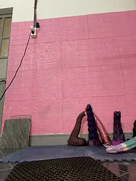 Rose 194 online show from 01/18/26, 08:51