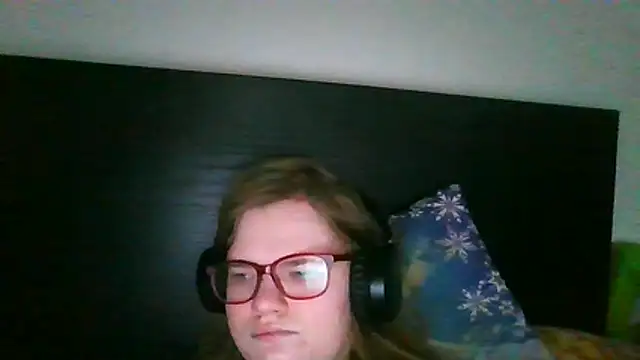 Moonolighta online show from 02/10/26, 11:14