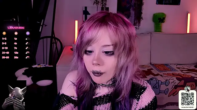 Lollyshy online show from 10/28/25, 10:30