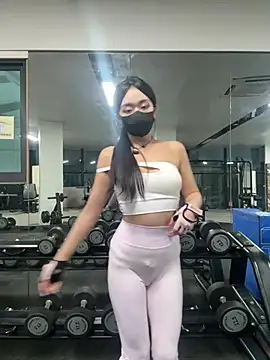 jiajia L online show from 04/02/26, 11:19