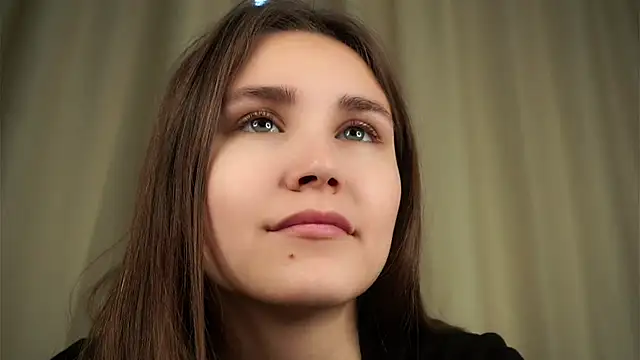 EthalFlowers online show from 10/08/25, 01:14