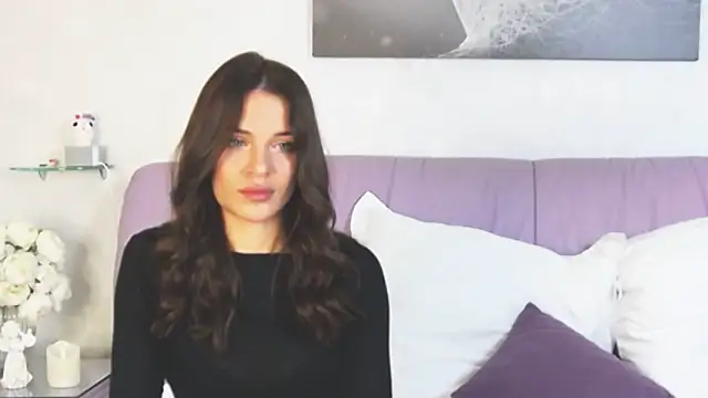 AngelicaDillon online show from 09/17/25, 05:09