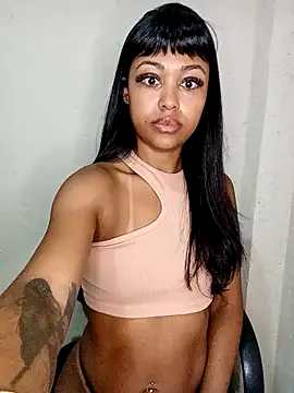 indiazinhabella27 online show from 09/18/25, 05:42